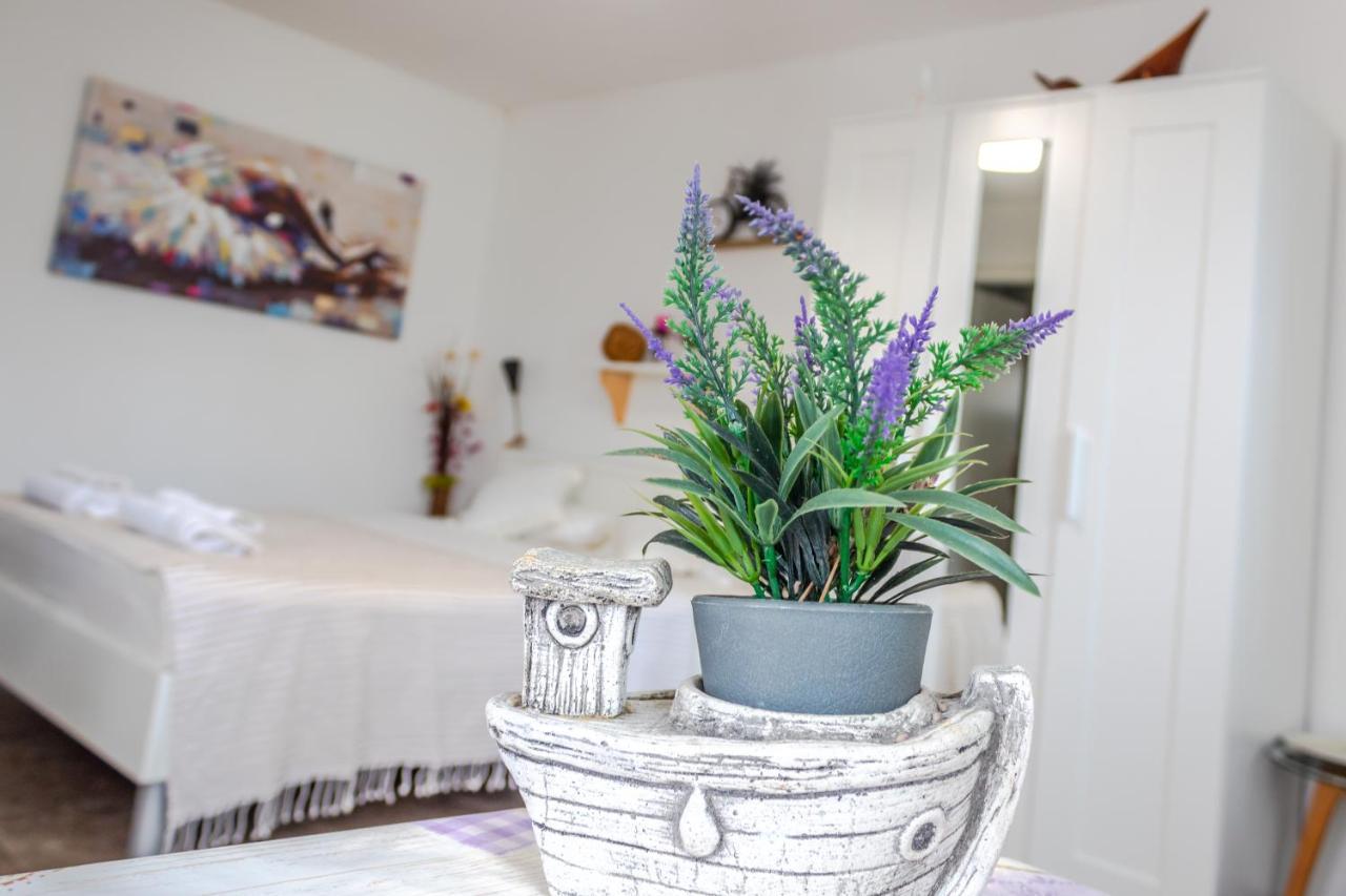 فيلا Little Garden House غييكا المظهر الخارجي الصورة